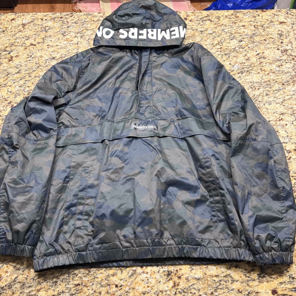 Members Only Mens Camo Anorak Quarter Zip Windbreaker Jacket Large Hooded Logo